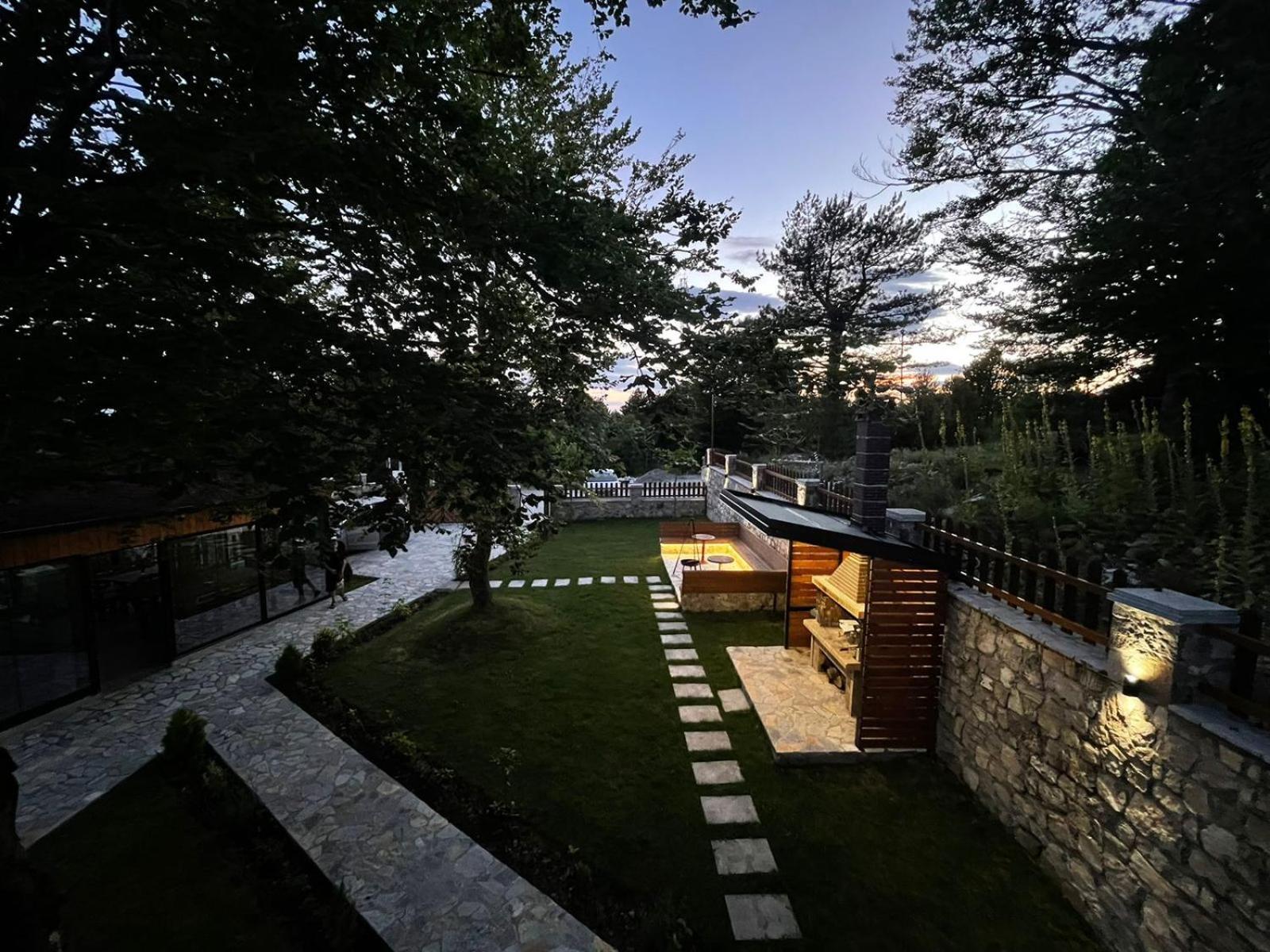 Vila Alpini Razëm Exterior foto
