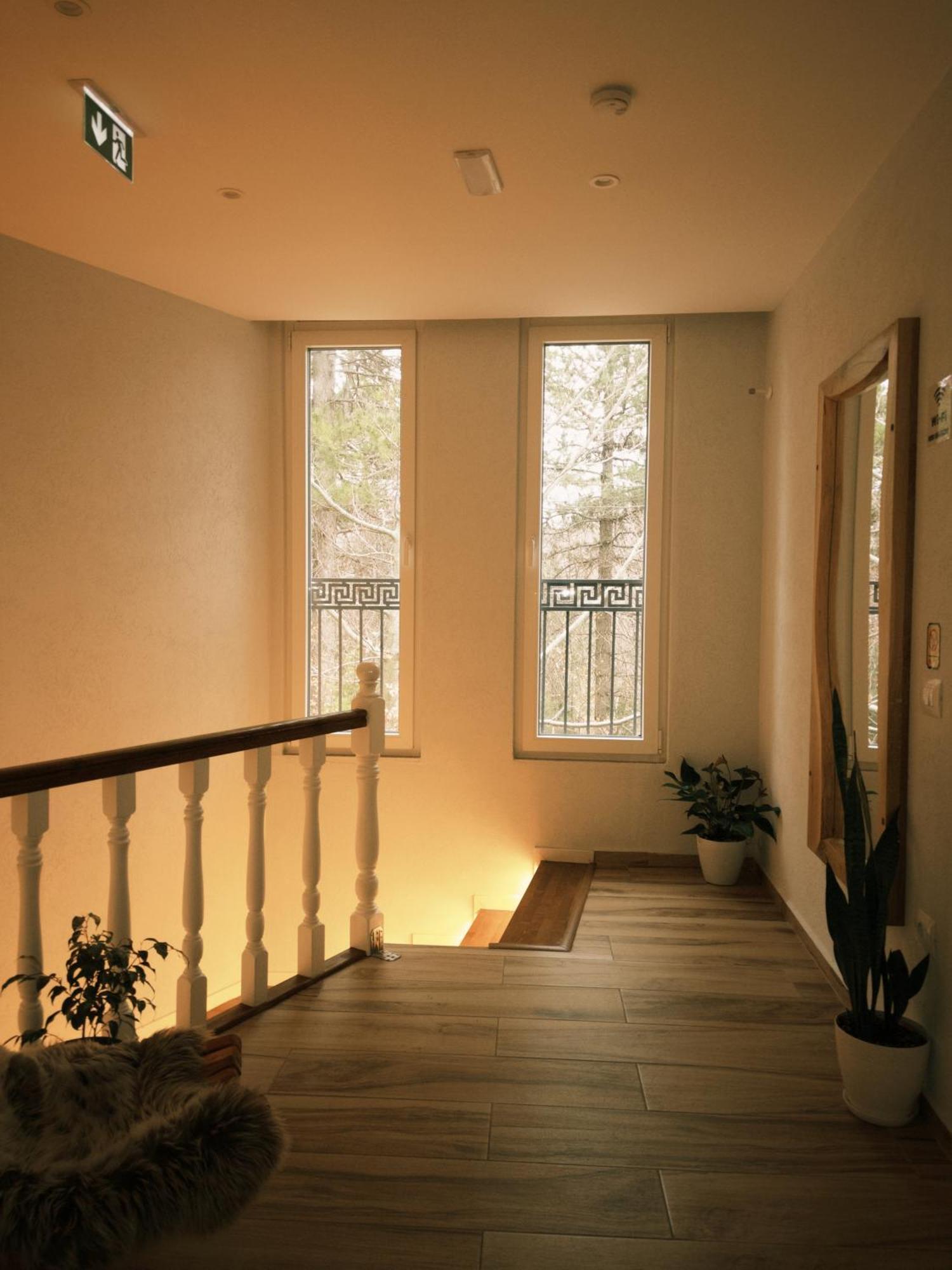 Vila Alpini Razëm Exterior foto